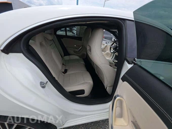 2020 Mercedes-Benz CLA 250 – miniatura 13