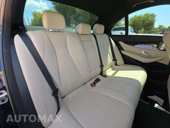 2020 Mercedes-Benz E 350 4MATIC Sedan - miniatura 13