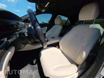 2020 Mercedes-Benz E 350 4MATIC Sedan - miniatura 3