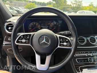 2020 Mercedes-Benz E 350 4MATIC Sedan - miniatura 17