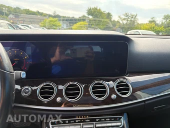 2020 Mercedes-Benz E 350 4MATIC Sedan - miniatura 18
