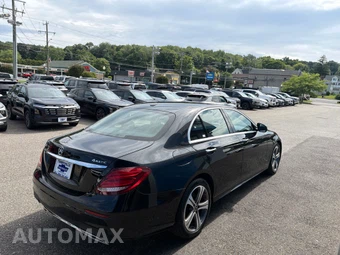 2020 Mercedes-Benz E 350 4MATIC Sedan - miniatura 4