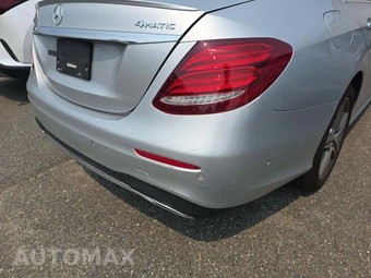 2020 Mercedes-Benz E 350 4MATIC Sedan - miniatura 22