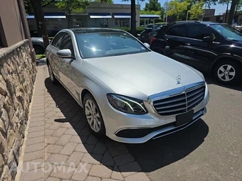 2020 Mercedes-Benz E 350 4MATIC Sedan – miniatura 3