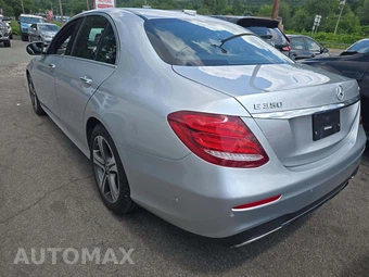 2020 Mercedes-Benz E 350 4MATIC Sedan - miniatura 2