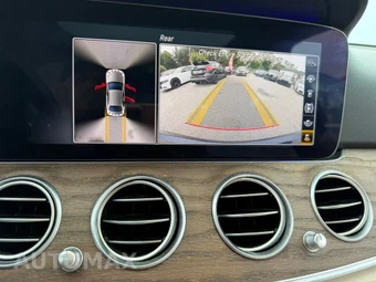 2020 Mercedes-Benz E 350 4MATIC Sedan - miniatura 19