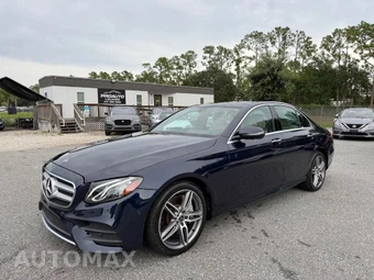 2020 Mercedes-Benz E 350 4MATIC Sedan - miniatura 3