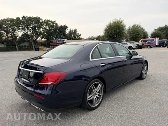 2020 Mercedes-Benz E 350 4MATIC Sedan - miniatura 7