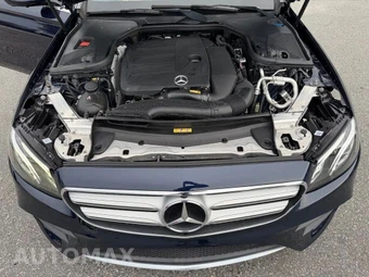2020 Mercedes-Benz E 350 4MATIC Sedan - miniatura 9