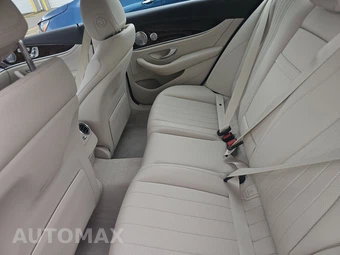 2020 Mercedes-Benz E 350 4MATIC Sedan - miniatura 13