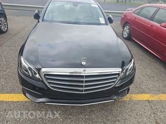2020 Mercedes-Benz E 350 4MATIC Sedan - miniatura 2