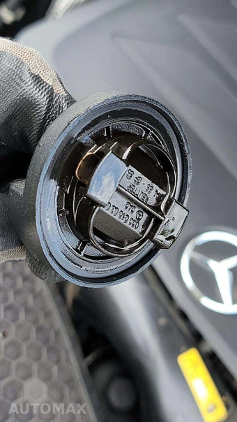 2020 Mercedes-Benz E 350 4MATIC Sedan - miniatura 21