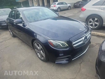 2020 Mercedes-Benz E 350 4MATIC Sedan - miniatura 3