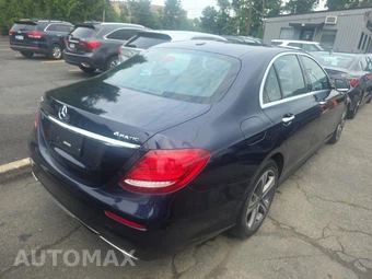 2020 Mercedes-Benz E 350 4MATIC Sedan - miniatura 4