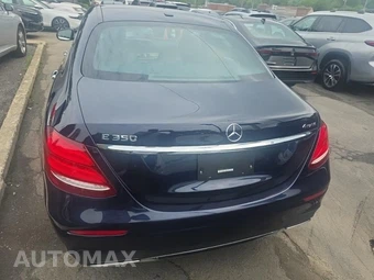 2020 Mercedes-Benz E 350 4MATIC Sedan - miniatura 5