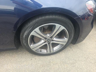 2020 Mercedes-Benz E 350 4MATIC Sedan - miniatura 9
