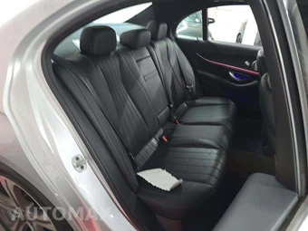 2020 Mercedes-Benz E 350 4MATIC Sedan - miniatura 16