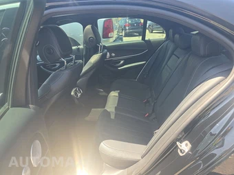 2020 Mercedes-Benz E 350 Sedan – miniatura 13