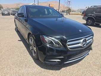 2020 Mercedes-Benz E 350 Sedan – miniatura 3