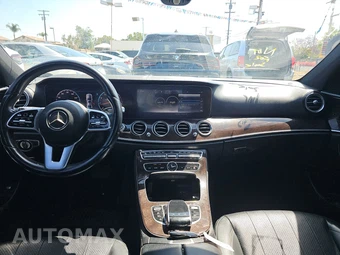 2020 Mercedes-Benz E 350 Sedan – miniatura 11