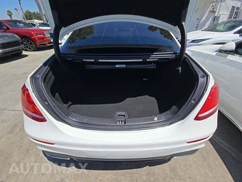 2020 Mercedes-Benz E 350 Sedan – miniatura 14