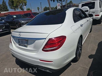 2020 Mercedes-Benz E 350 Sedan – miniatura 3