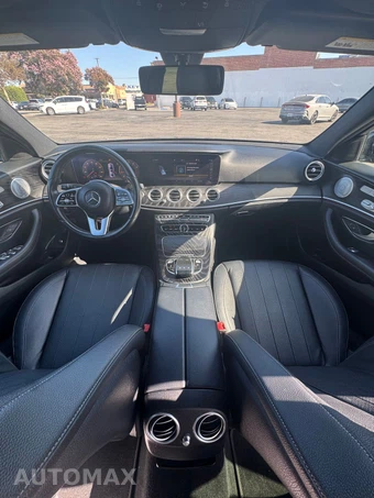 2020 Mercedes-Benz E 350 Sedan - miniatura 17