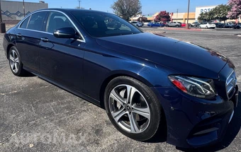2020 Mercedes-Benz E 350 Sedan - miniatura 2