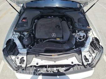 2020 Mercedes-Benz E 350 Sedan – miniatura 15