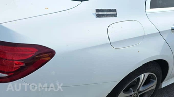 2020 Mercedes-Benz E 350 Sedan – miniatura 26