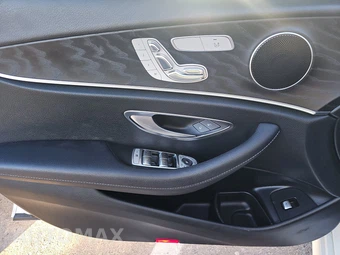 2020 Mercedes-Benz E 350 Sedan - miniatura 9