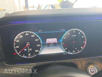 2020 Mercedes-Benz E 450 Coupe – miniatura 9