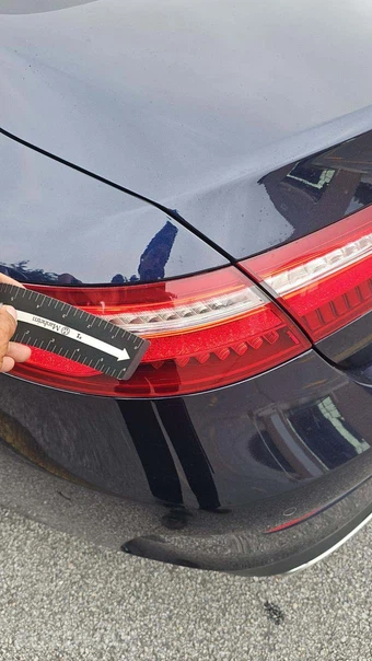 2020 Mercedes-Benz E 450 Coupe – miniatura 27