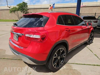 2020 Mercedes-Benz GLA 250 4MATIC – miniatura 3