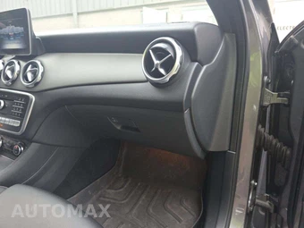 2020 Mercedes-Benz GLA 250 4MATIC – miniatura 19