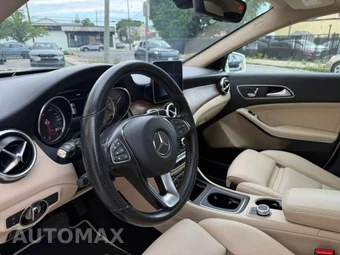 2020 Mercedes-Benz GLA 250 4MATIC - miniatura 10