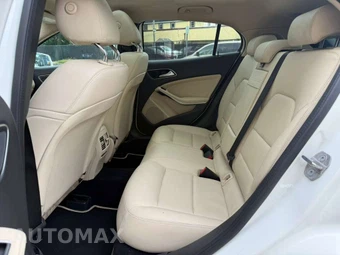 2020 Mercedes-Benz GLA 250 4MATIC - miniatura 17