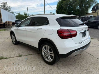 2020 Mercedes-Benz GLA 250 4MATIC - miniatura 4
