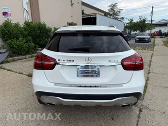 2020 Mercedes-Benz GLA 250 4MATIC - miniatura 5