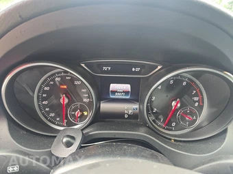 2020 Mercedes-Benz GLA 250 – miniatura 12