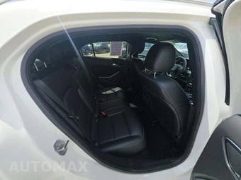 2020 Mercedes-Benz GLA 250 – miniatura 13