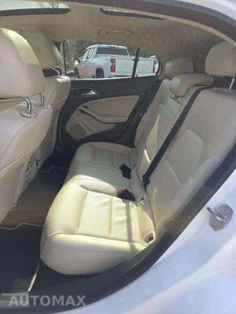 2020 Mercedes-Benz GLA 250 – miniatura 14