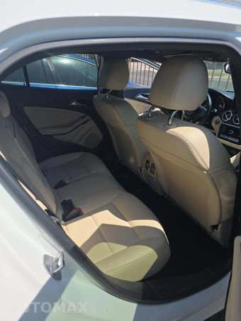 2020 Mercedes-Benz GLA 250 - miniatura 16