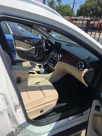 2020 Mercedes-Benz GLA 250 - miniatura 18