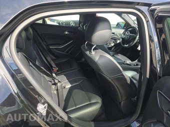 2020 Mercedes-Benz GLA 250 - miniatura 13