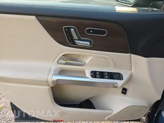 2020 Mercedes-Benz GLB 250 4MATIC - miniatura 9