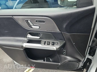 2020 Mercedes-Benz GLB 250 4MATIC - miniatura 9