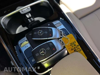 2020 Mercedes-Benz GLB 250 4MATIC – miniatura 8