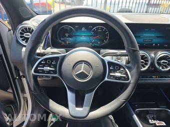 2020 Mercedes-Benz GLB 250 - miniatura 10