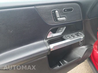 2020 Mercedes-Benz GLB 250 – miniatura 9